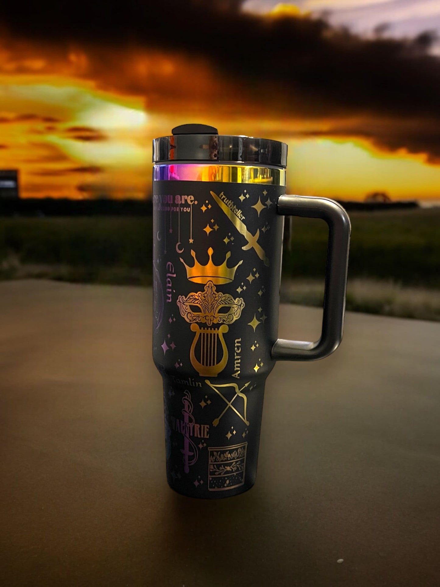 ACOTAR, Velaris, 40 oz spill proof tumbler with handle. Black Chroma Dupe, Laser engraved insulated tumbler. Book lover gift.